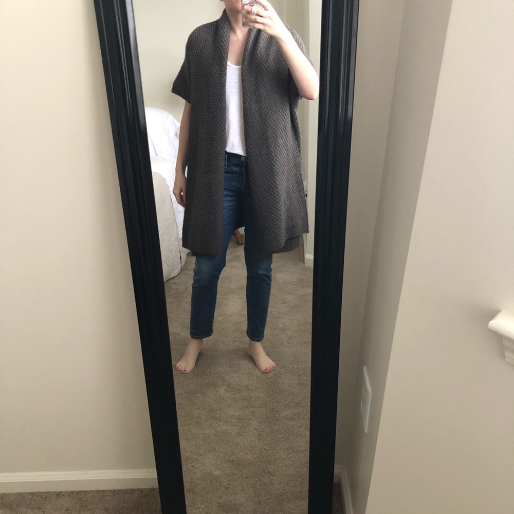Heavy sweater vest